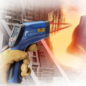 High Temperature Infrared Thermometer ปืนวัดอุณอินฟราเรด 2000C 